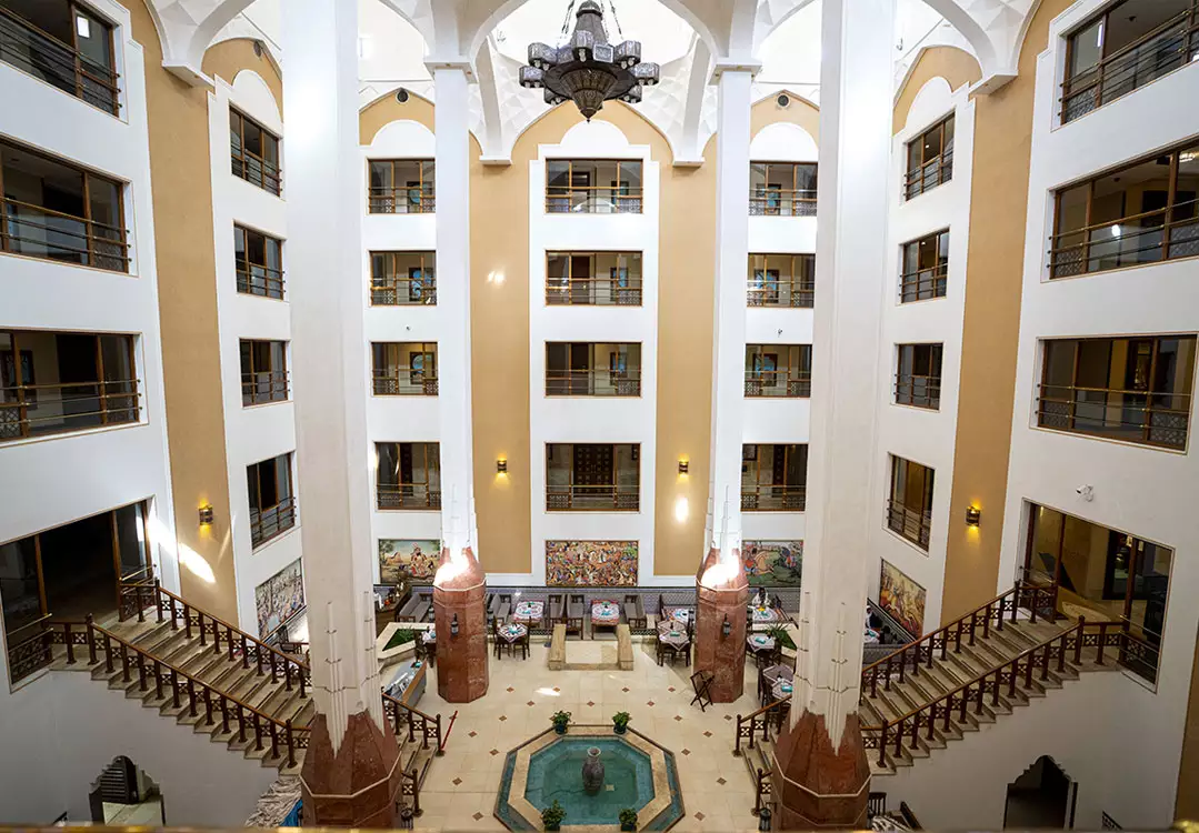 هتل پارسیان صفائیه یزد